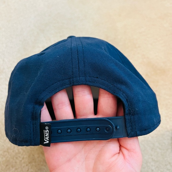 Vans SnapBack - Picture 2 of 2